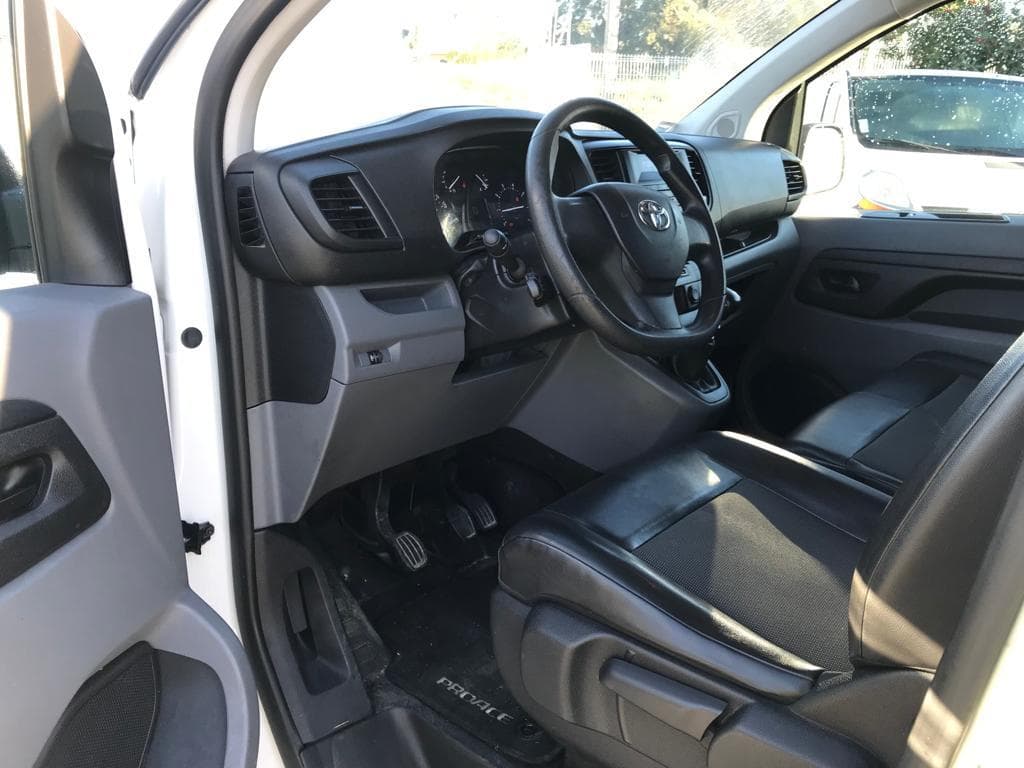 Toyota Proace 1.6 · Ano 2016 — imagen 18