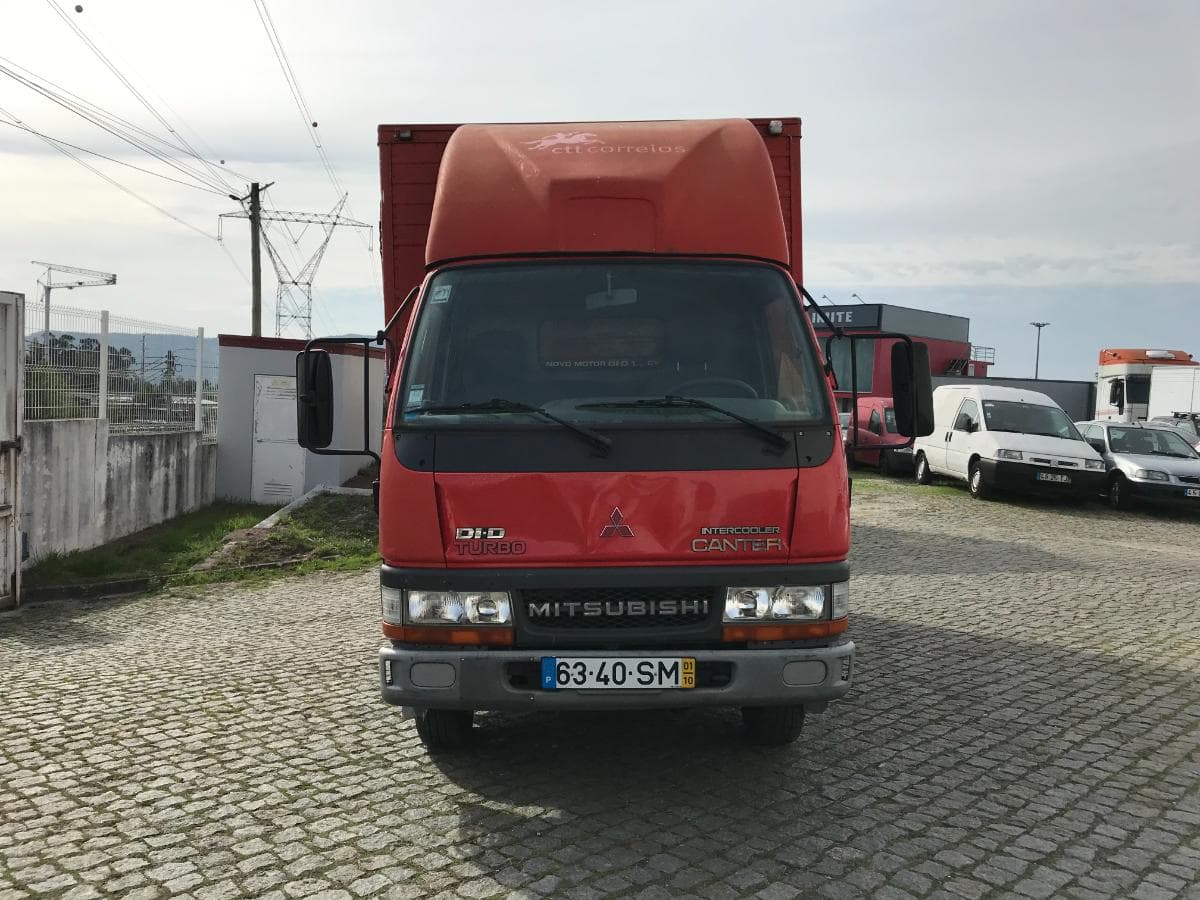 Mitsubishi Canter FE534 Com Plataforma Elevatória · Ano de 2001 — imagen 2