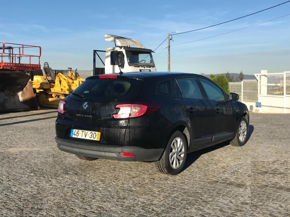 Renault Mégane 1.5 DCI · Ano 2014 — image 4