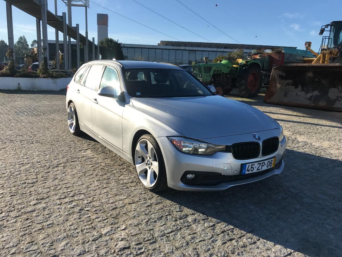 BMW 320D · Ano 2015 — image 1