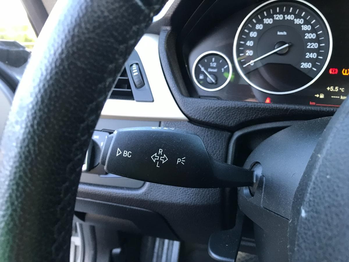 BMW 320D · Ano 2015 — image 28