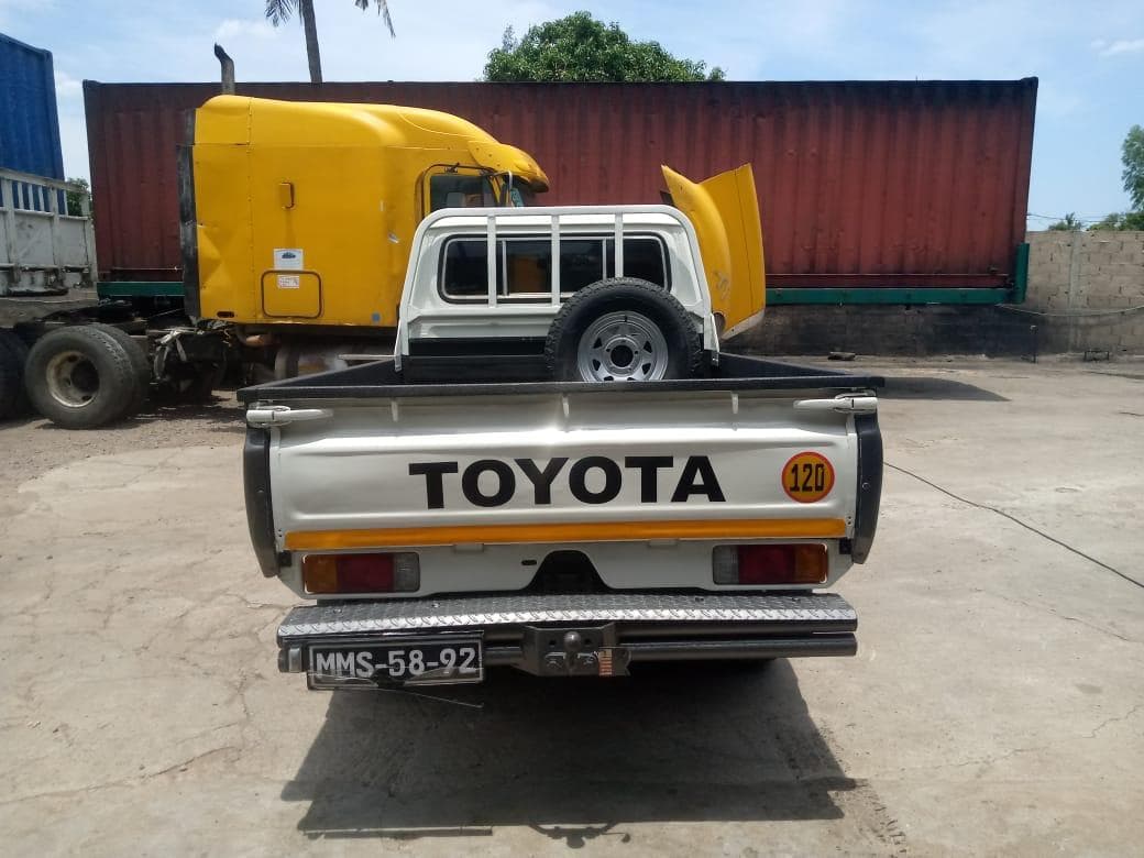 Toyota Land Cruiser · — imagem 6