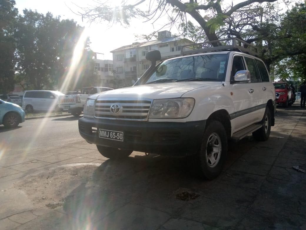 Toyota Land Cruiser GX2 · — imagem 12