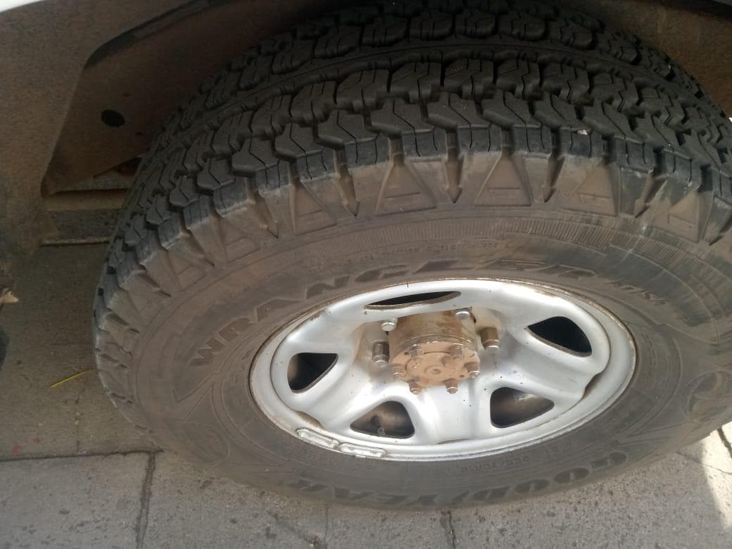 Toyota Land Cruiser GX2 · — imagem 13