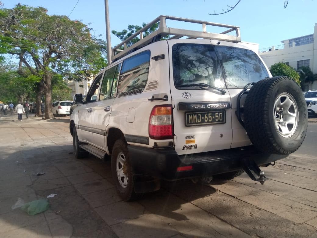 Toyota Land Cruiser GX2 · — imagem 3