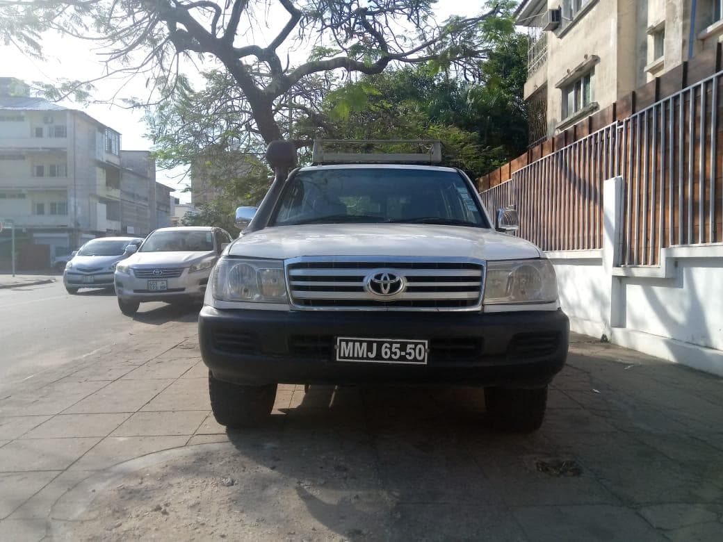 Toyota Land Cruiser GX2 · — imagem 17