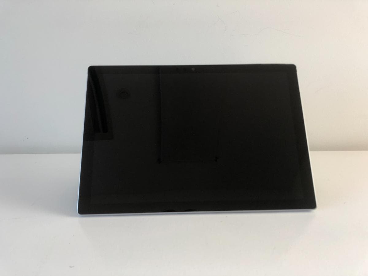 Surface Pro 6 — image 2