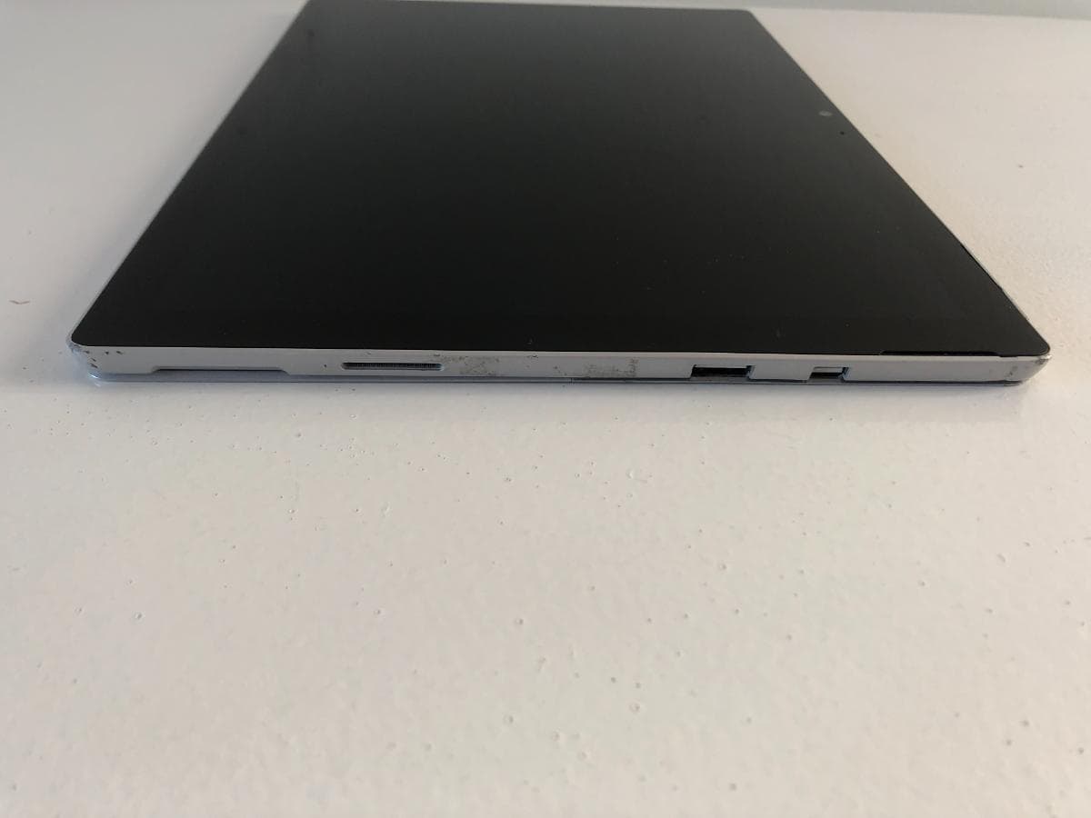 Surface Pro 6 — image 3