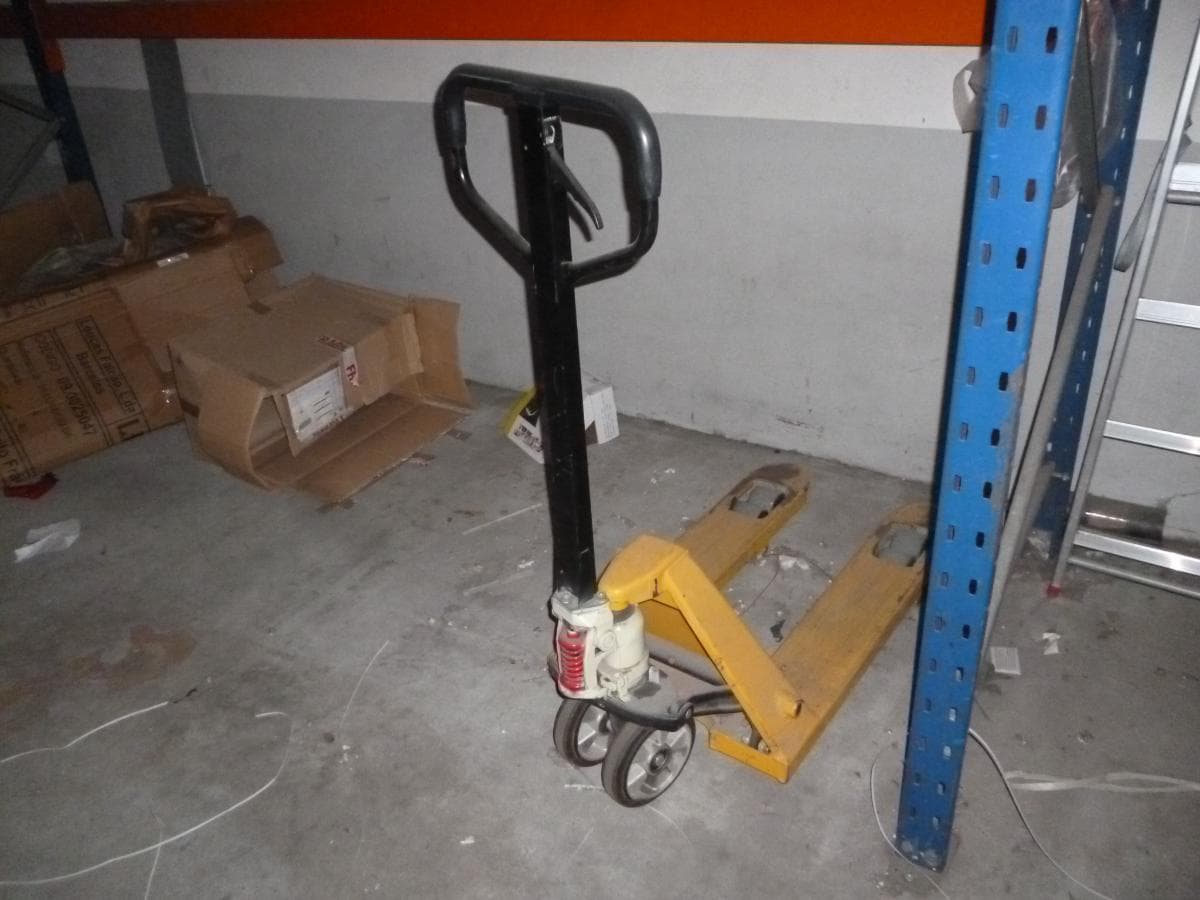 Equipamentos Diversos + Porta paletes