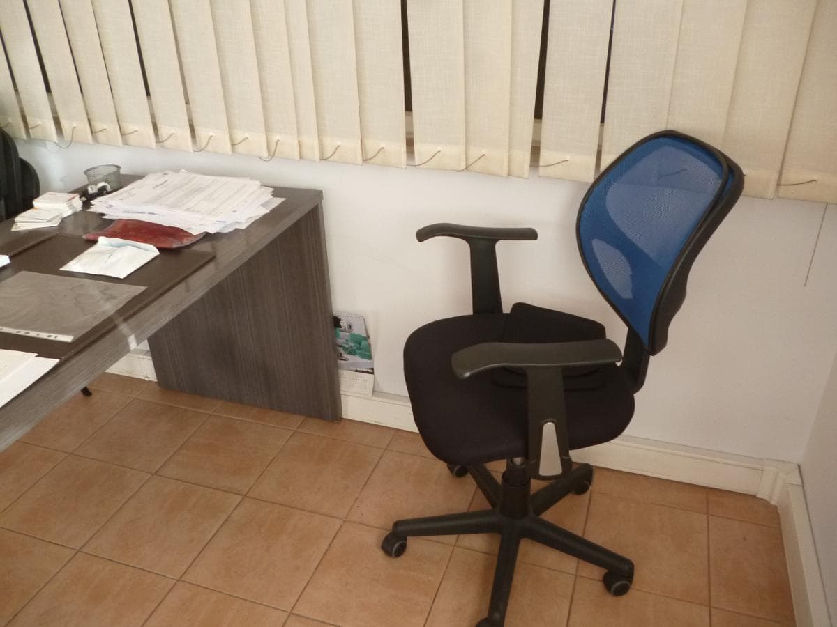 Equipamiento de Oficina — imagen 10