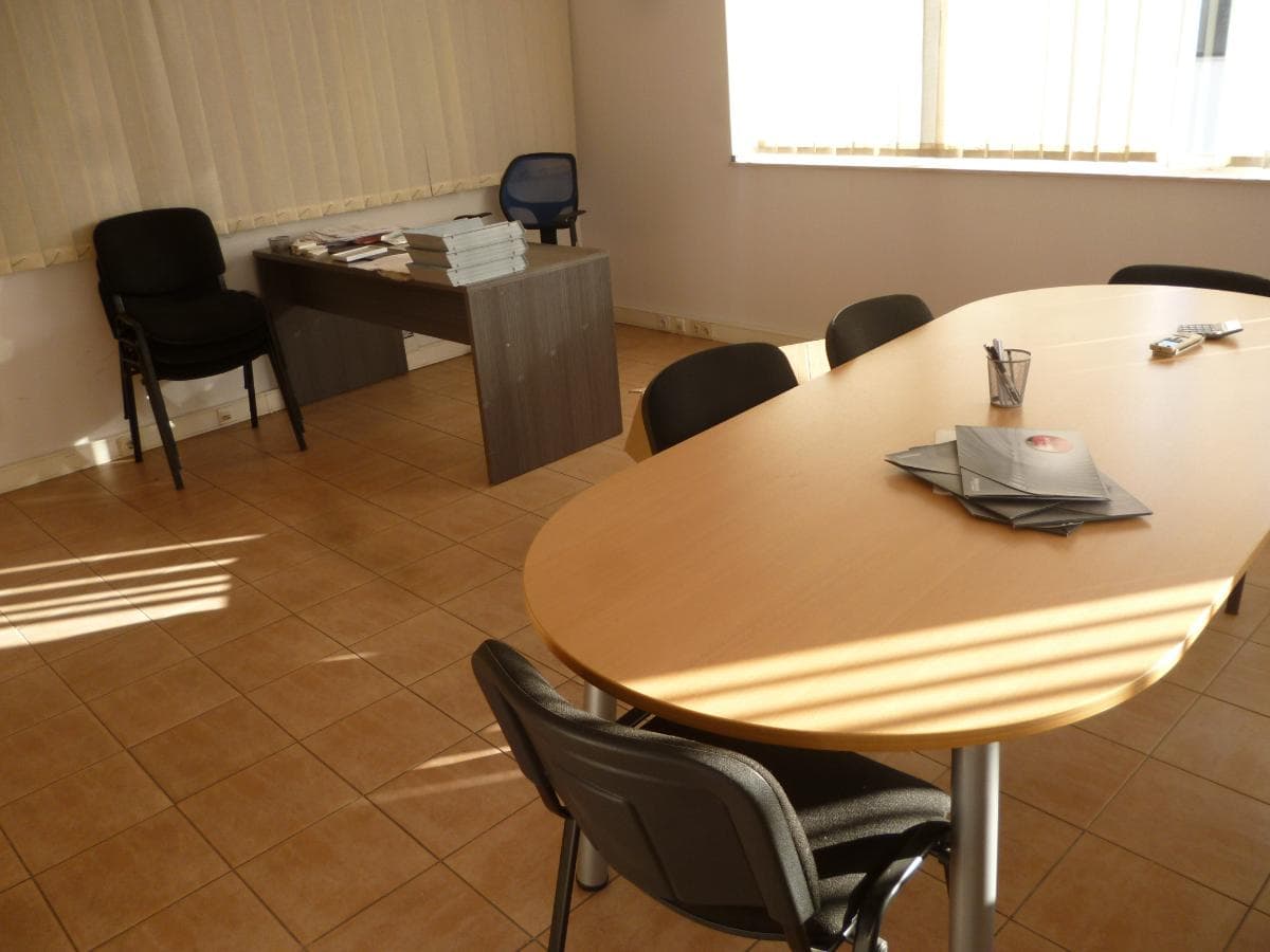 Equipamiento de Oficina — imagen 4