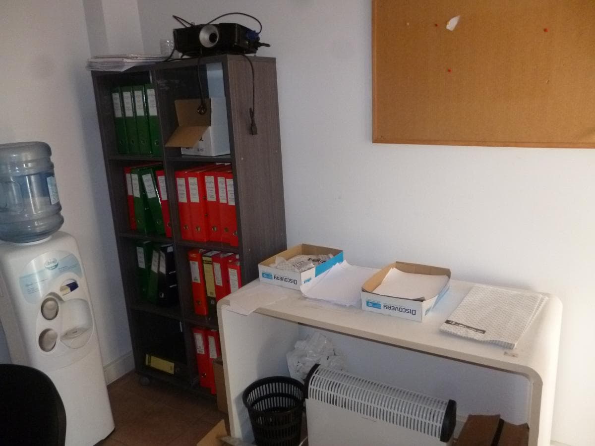 Equipamiento de Oficina — imagen 9