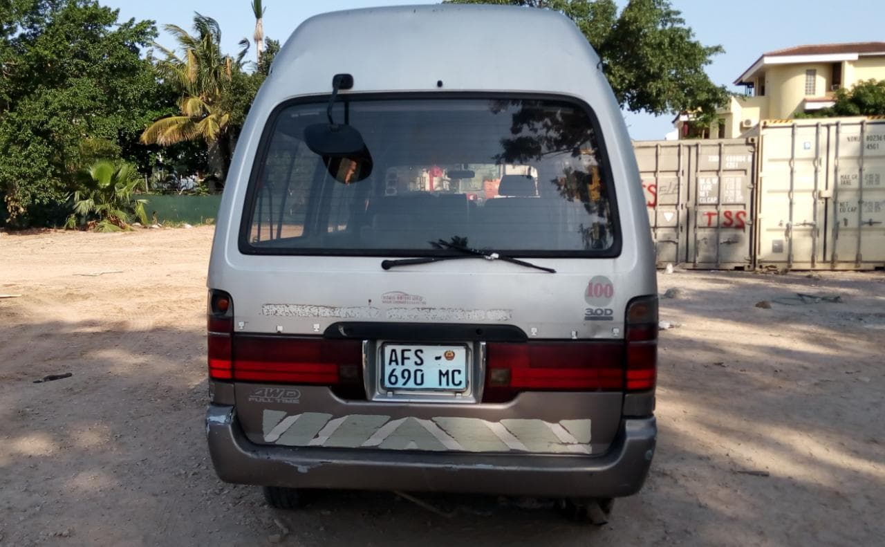 Toyota Hiace · — imagen 8