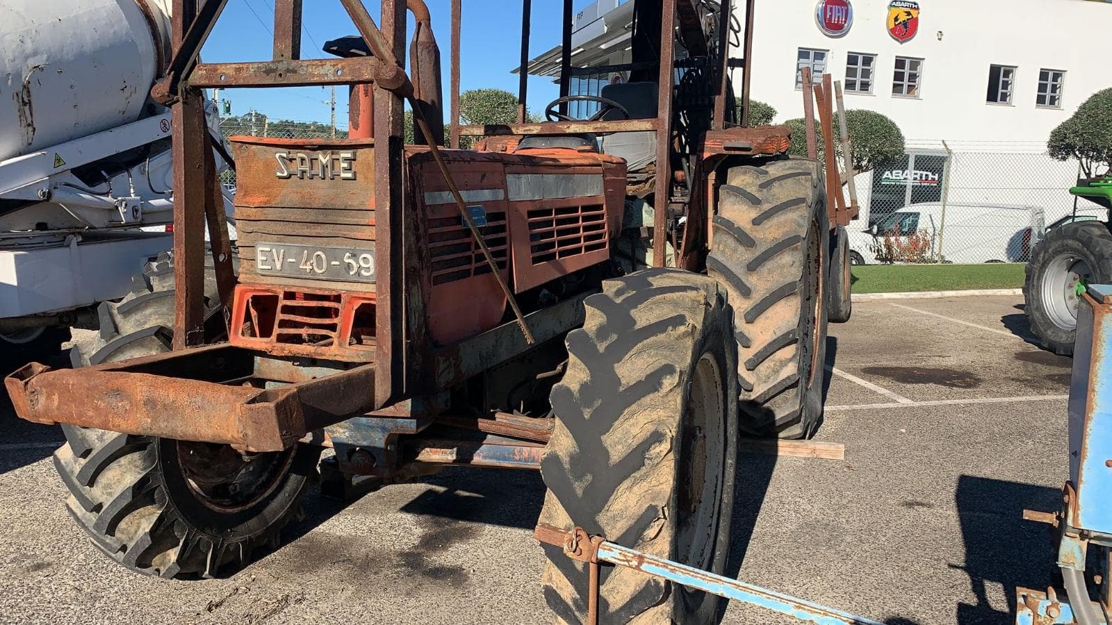 Trator Same com grua e reboque — imagen 4