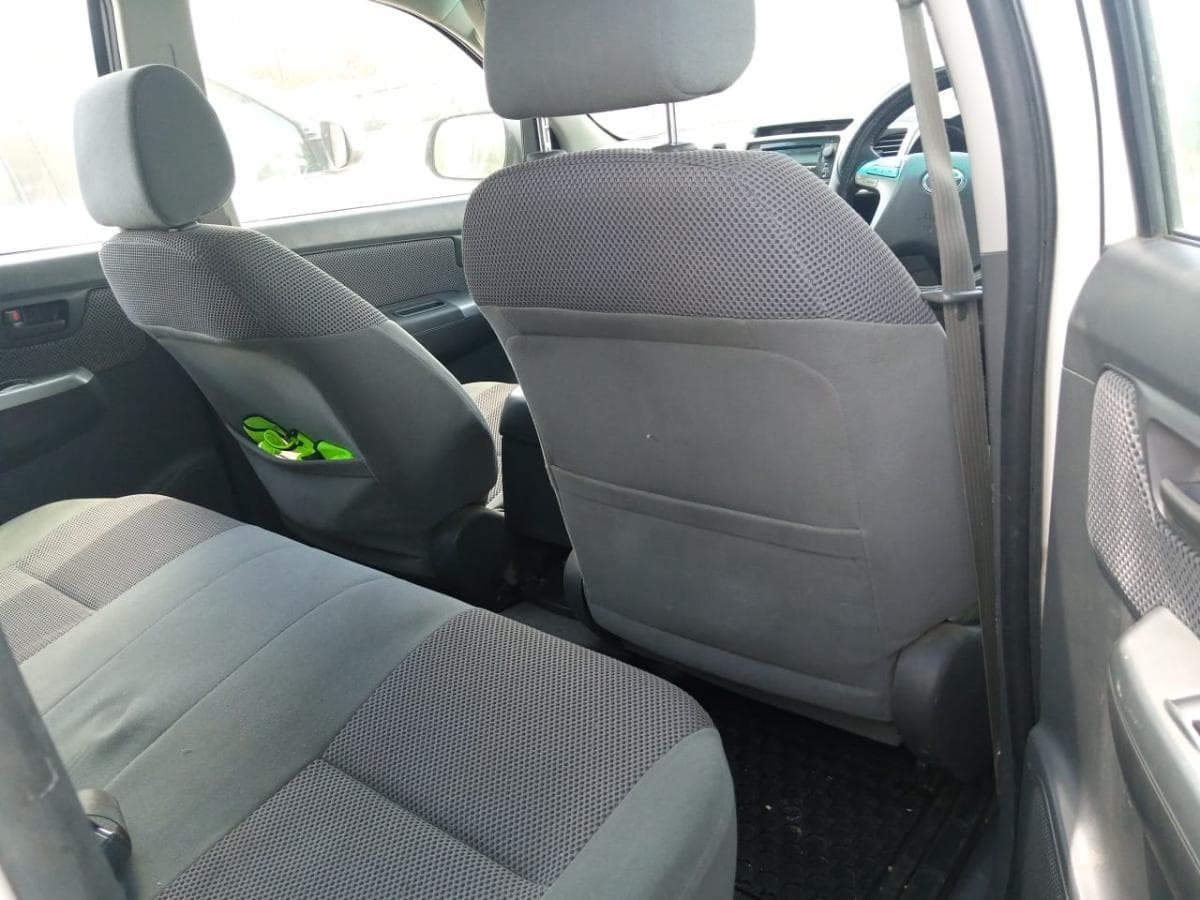 Viatura Toyota Hilux D4D · — imagem 4