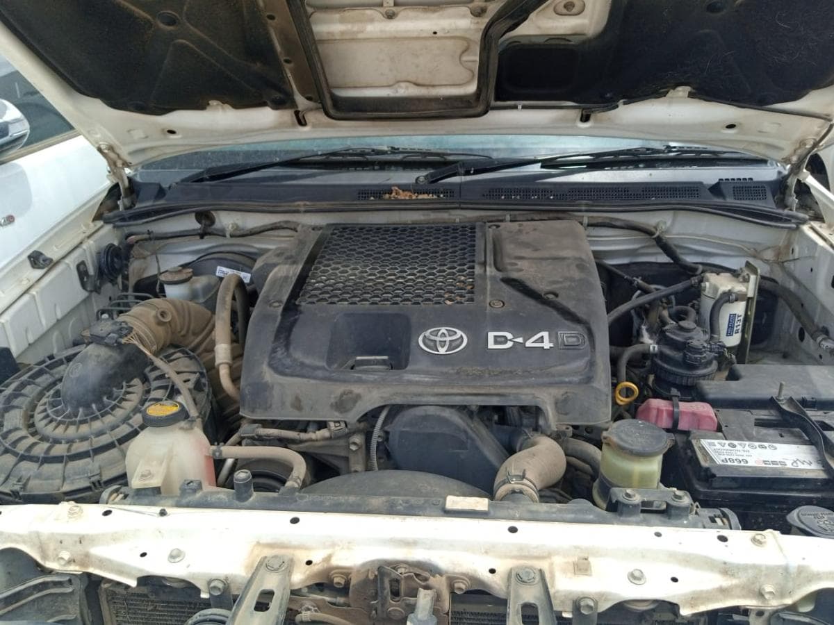 Viatura Toyota Hilux D4D · — imagem 7
