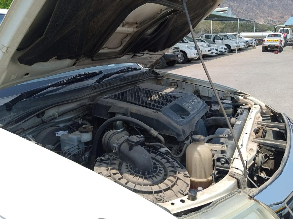 Viatura toyota hilux · — imagem 8