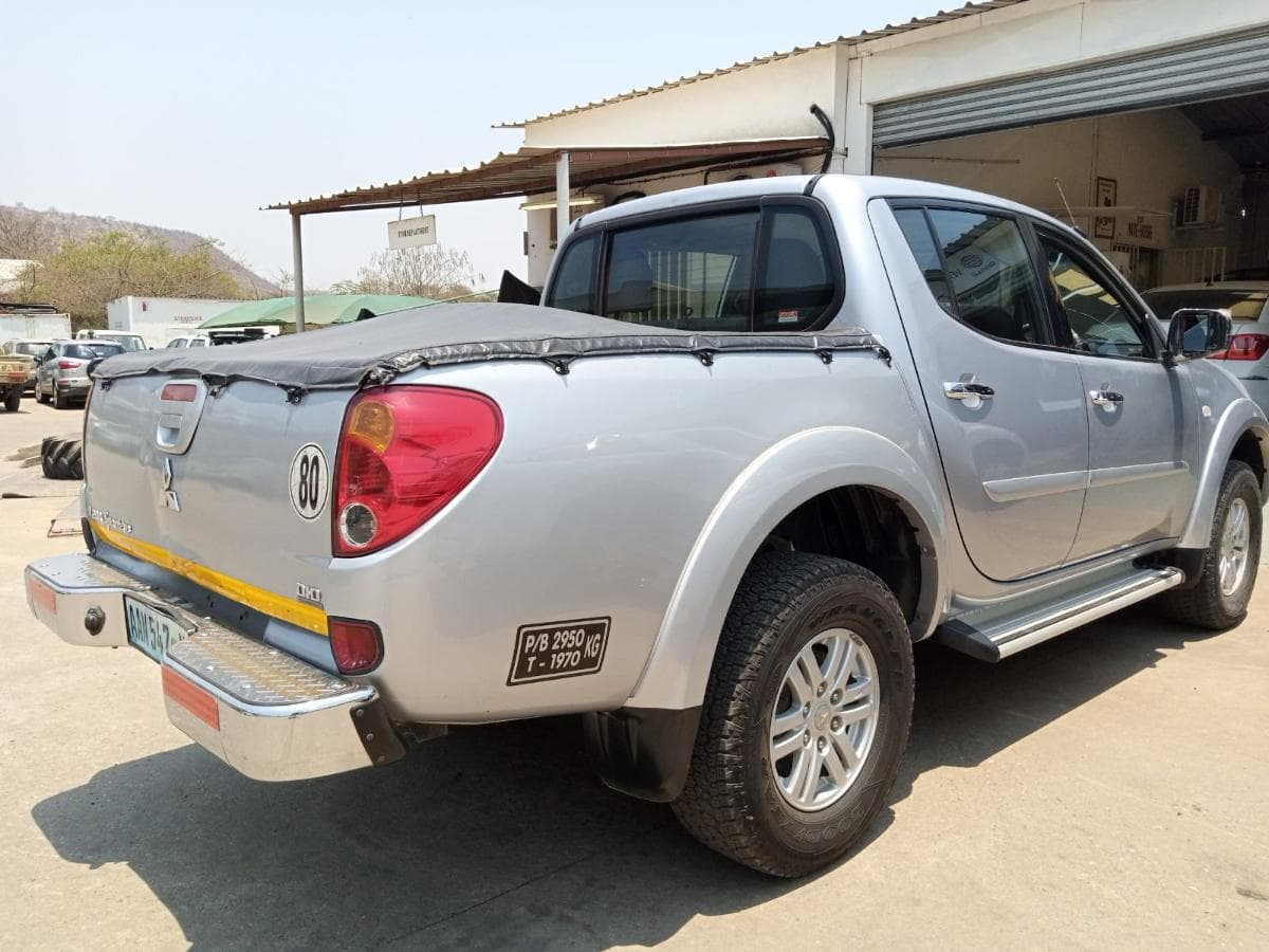 Viatura Mitsubishi L200 · — imagen 5