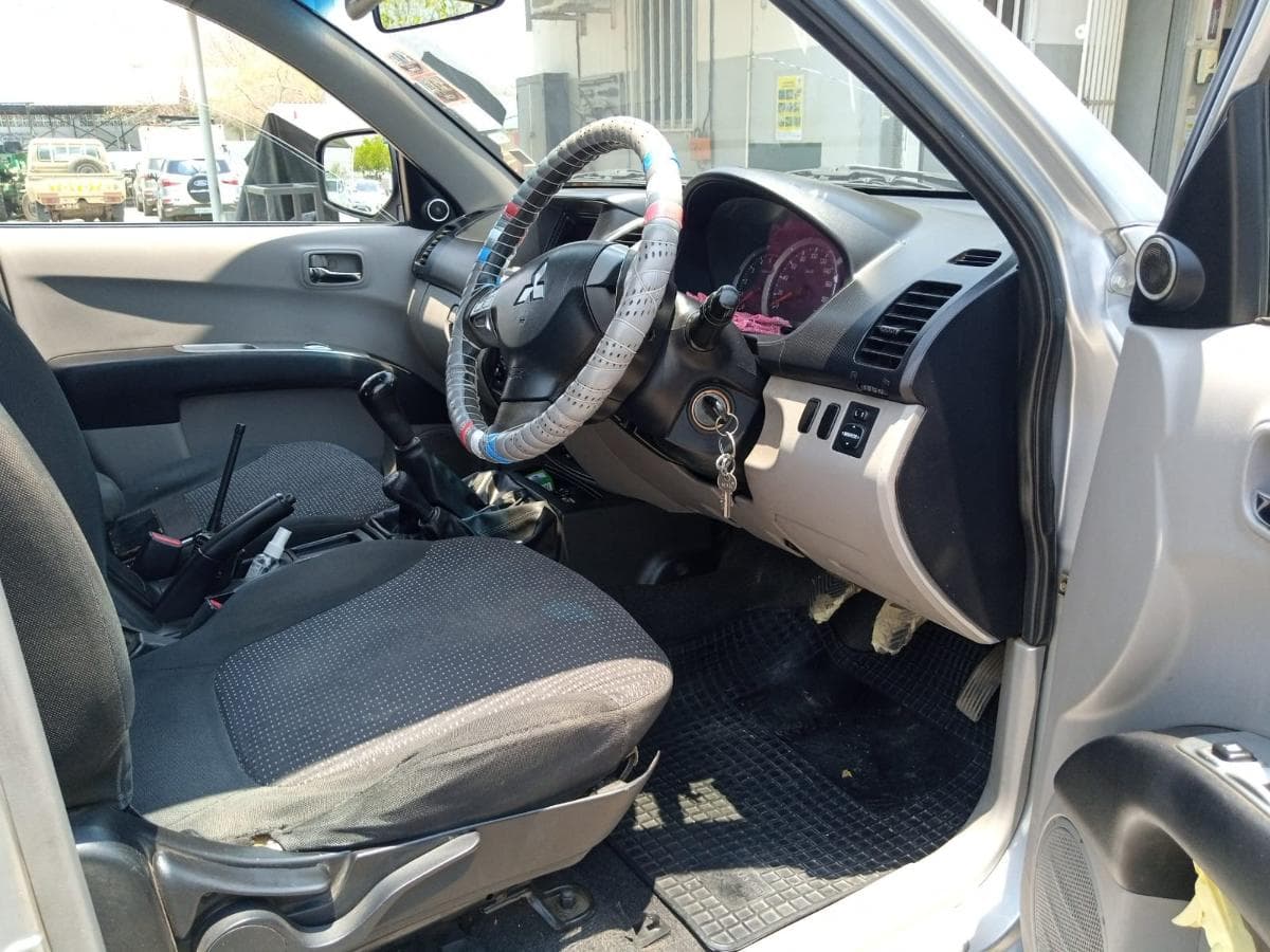 Viatura Mitsubishi L200 · — imagen 8