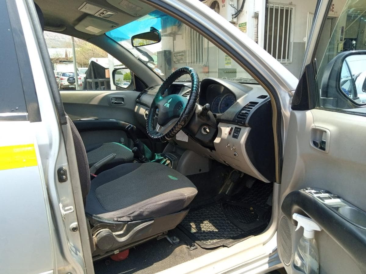 Viatura Mitsubishi L200 · — imagem 16