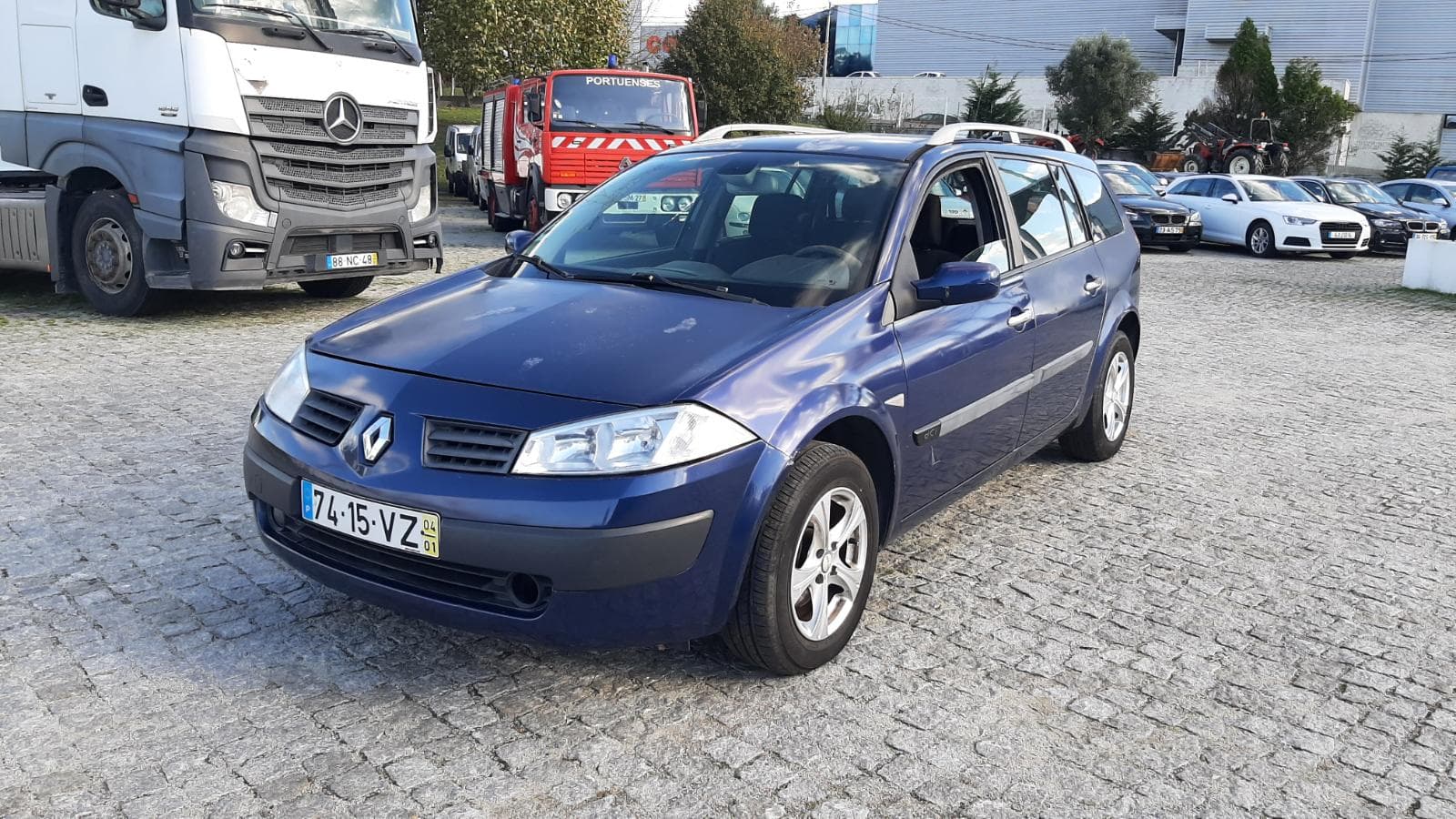 Renault Mégane 1.5 DCI · Ano 2004 — image 3