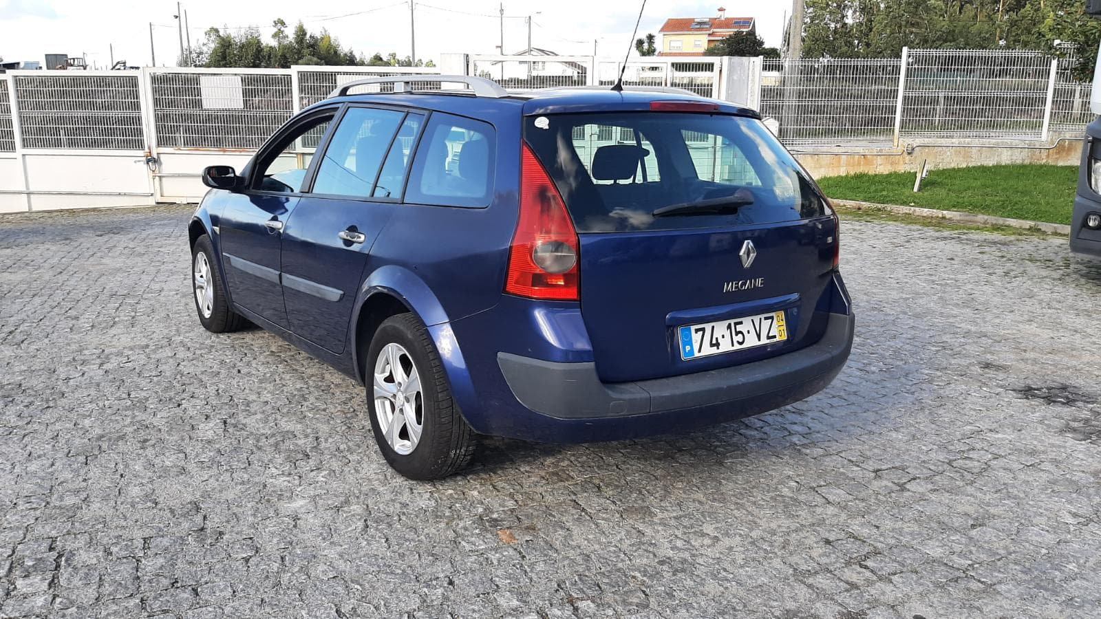 Renault Mégane 1.5 DCI · Ano 2004 — image 6