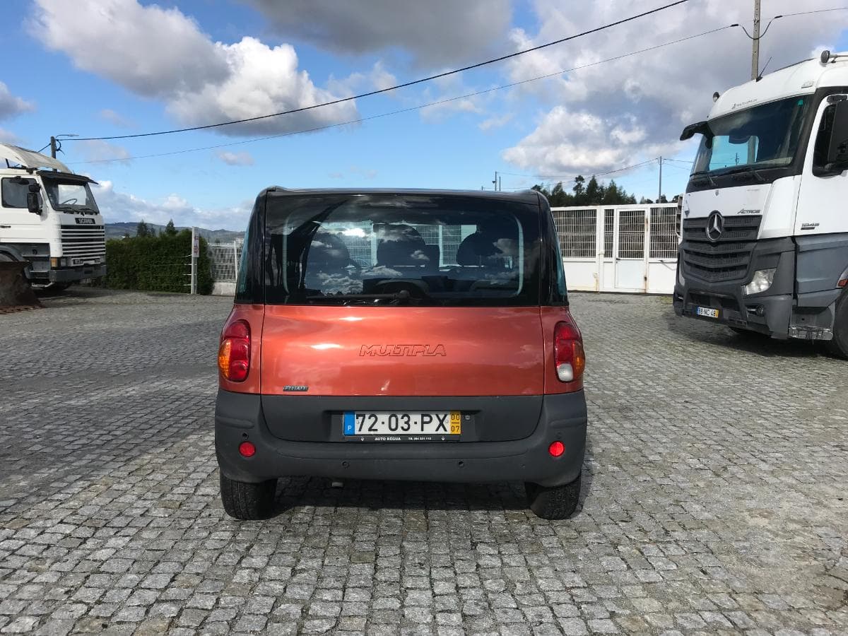 Fiat Multipla 1.9 JTD · Ano 2000 — imagen 5