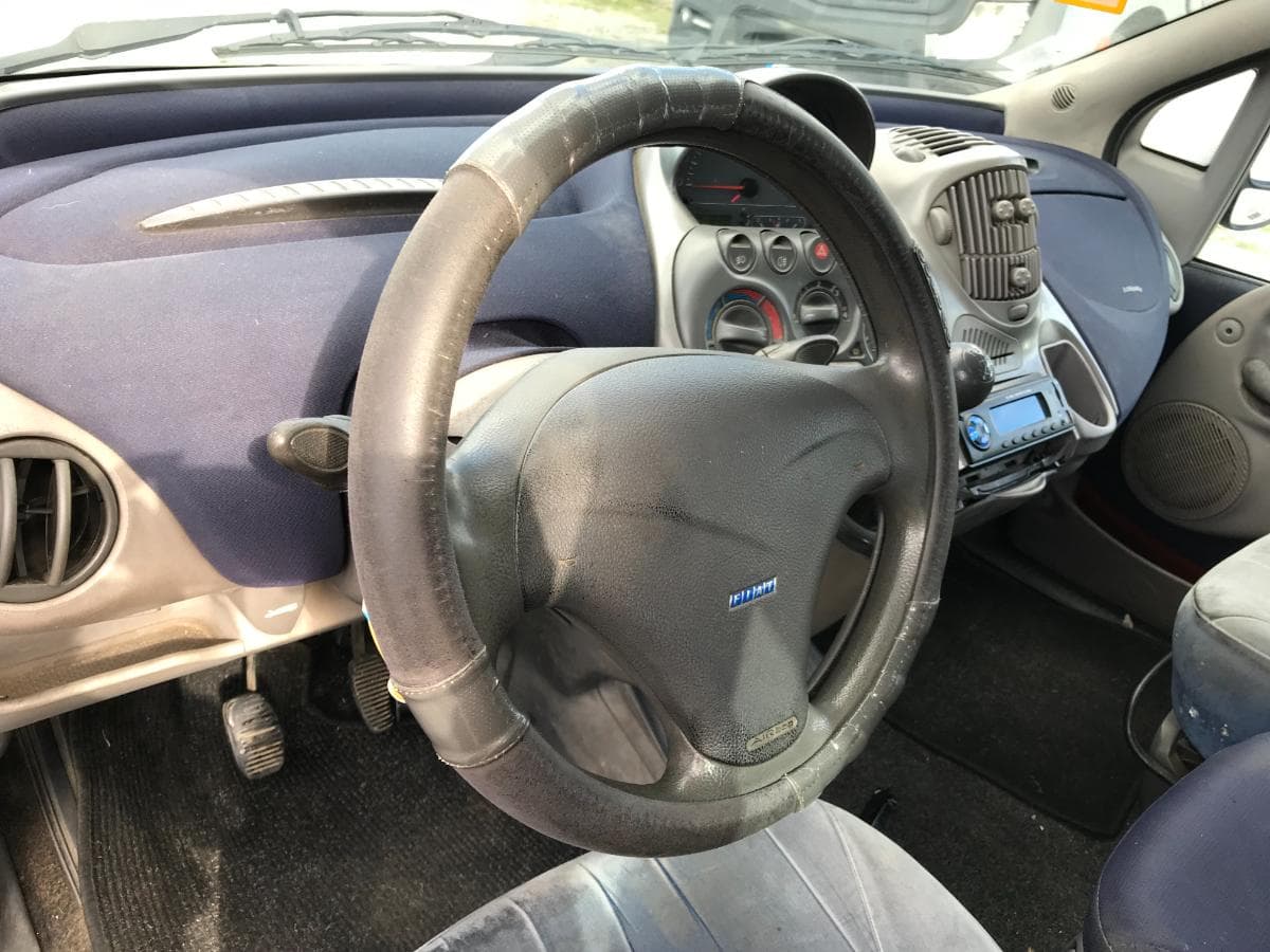 Fiat Multipla 1.9 JTD · Ano 2000 — imagen 18