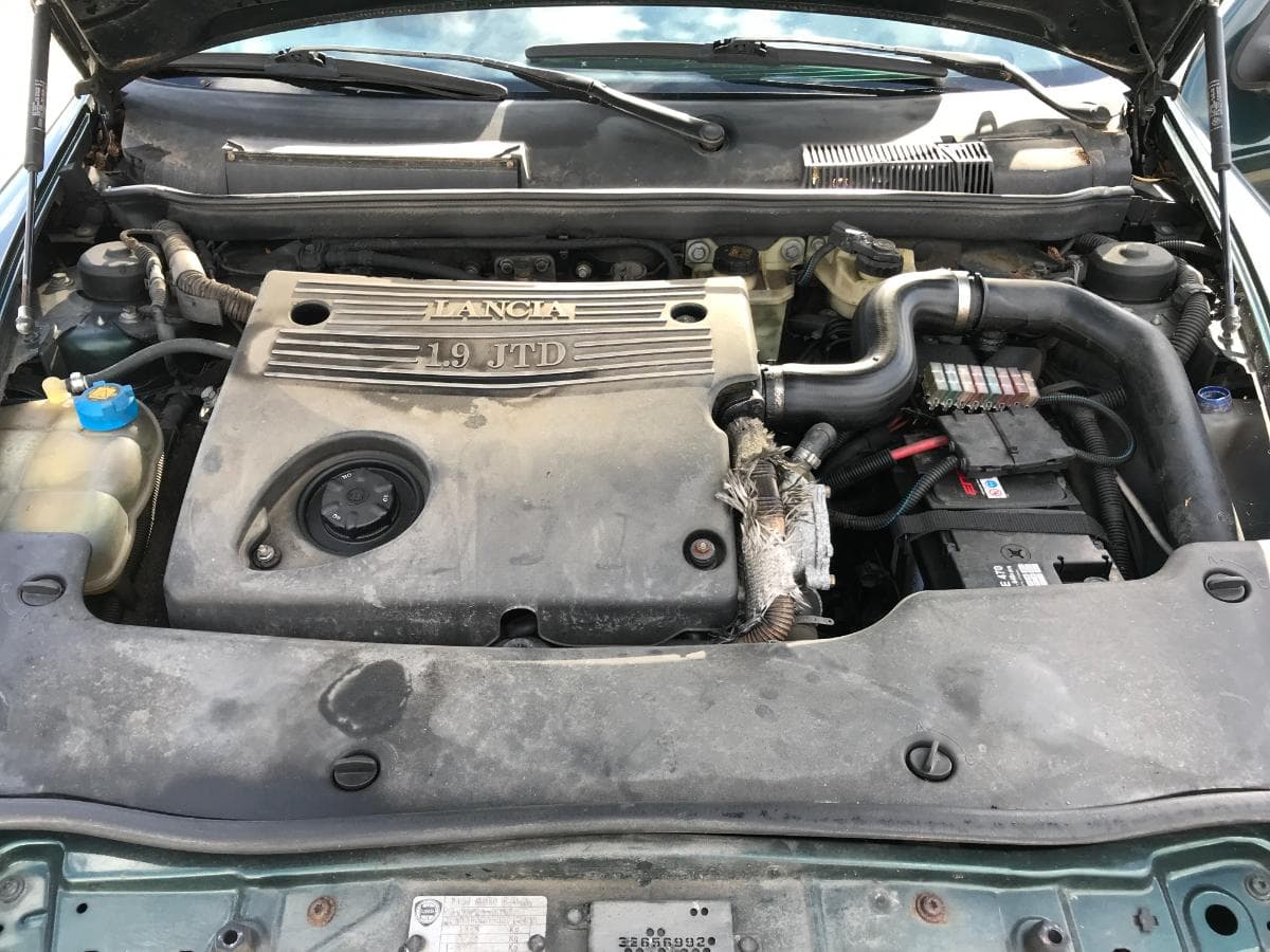 Lancia Lybra 1.9 JTD · Ano 2000 — imagem 9