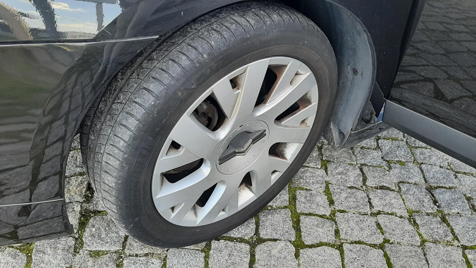 Citroën C4 1.6 HDI · Ano 2005 — imagen 12