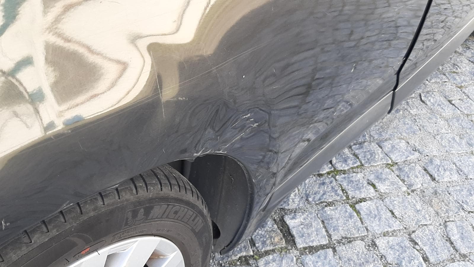 Citroën C4 1.6 HDI · Ano 2005 — imagen 18