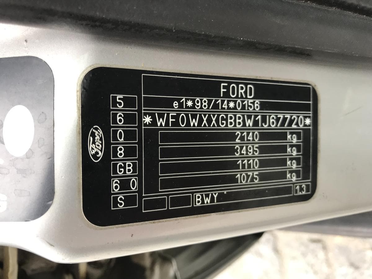 Ford Mondeo 2.0 TDCI · Ano 2001 — imagen 4