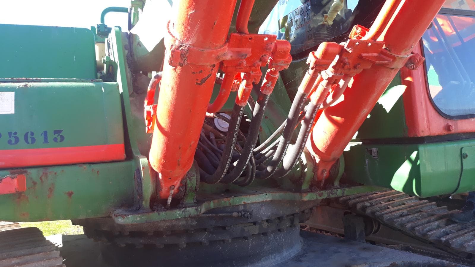 Escavadora com braço standard e longo — imagem 9