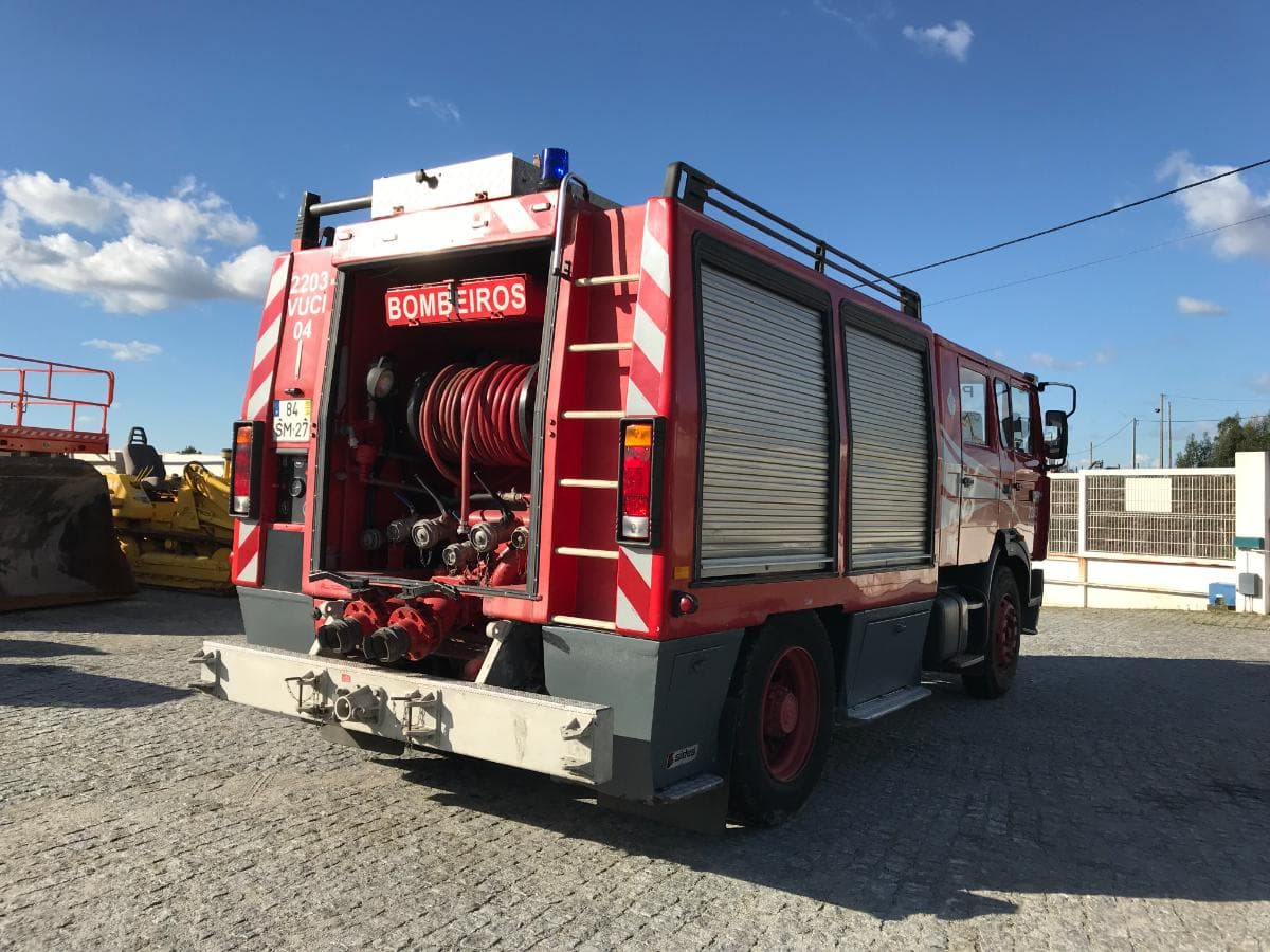 Renault G230 Especial Bombeiros · Ano 1992 — imagen 4