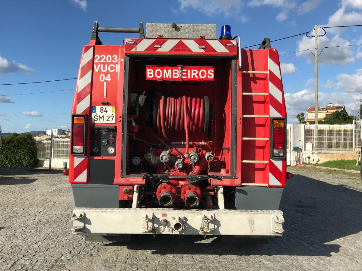 Renault G230 Especial Bombeiros · Ano 1992 — imagen 5