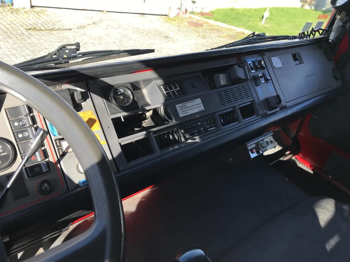Renault G230 Especial Bombeiros · Ano 1992 — imagen 19