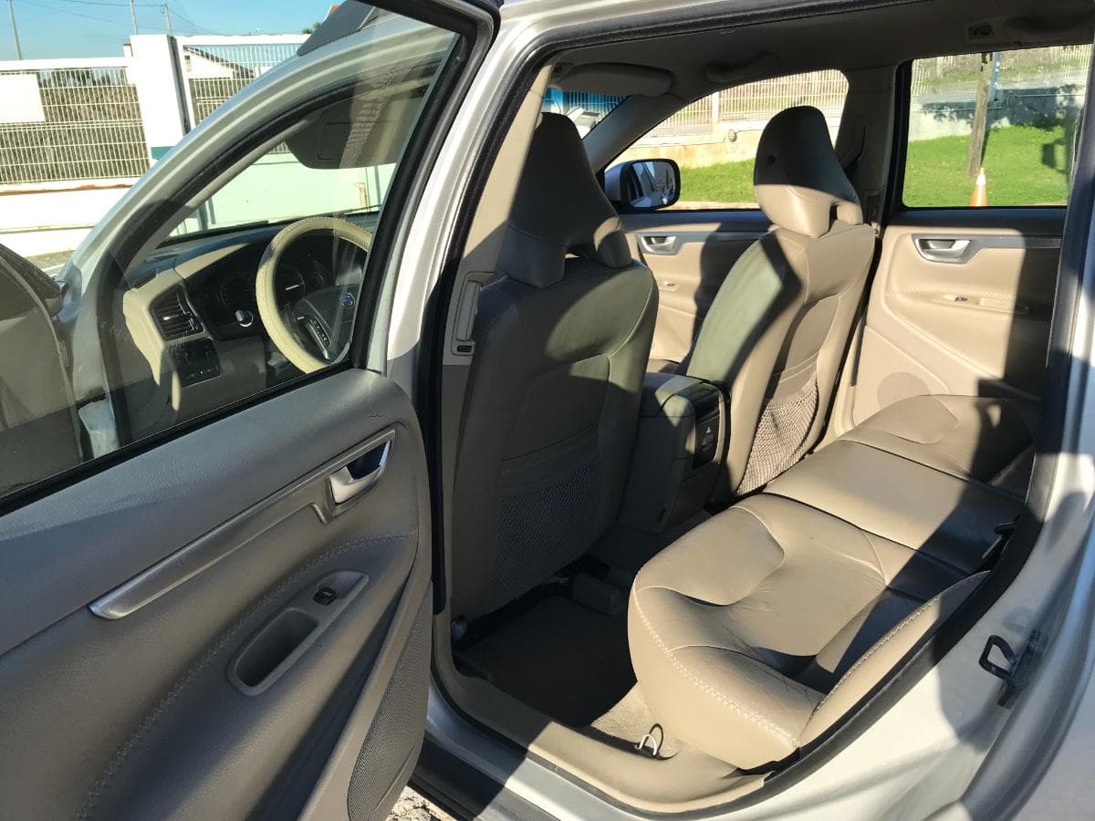Volvo XC 70 Cross Country 2.4 D5 · Ano 2007 — imagen 17