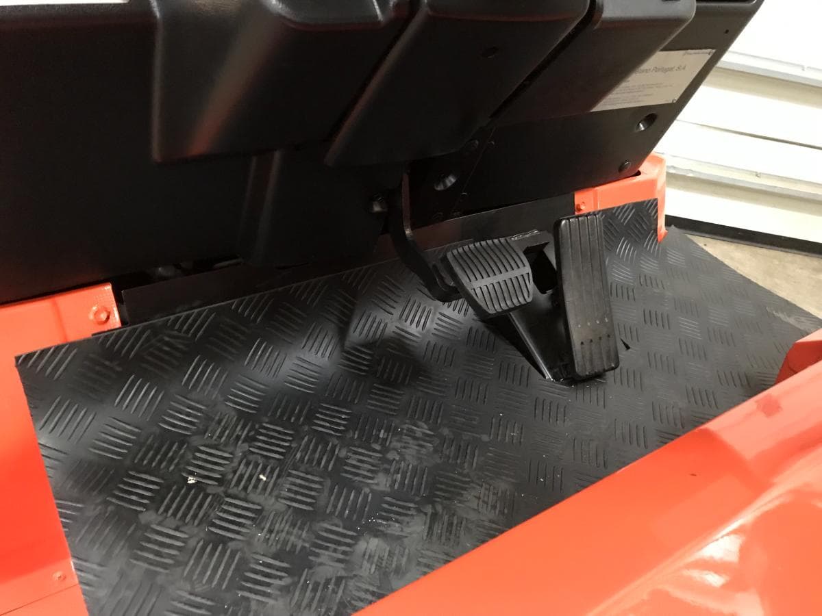 Empilhador Eléctrico Toyota 3000 KG — imagen 7