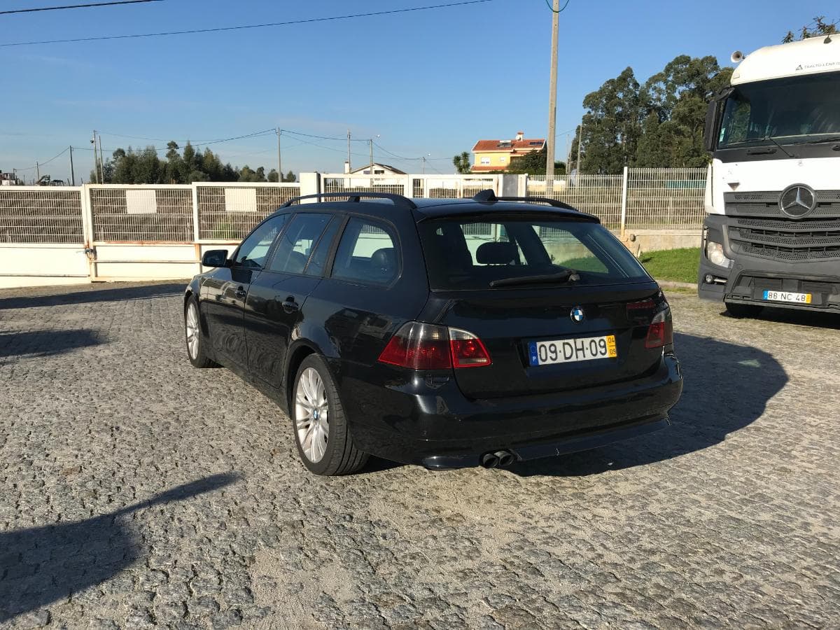 BMW 525 D · Ano 2004 — imagen 12