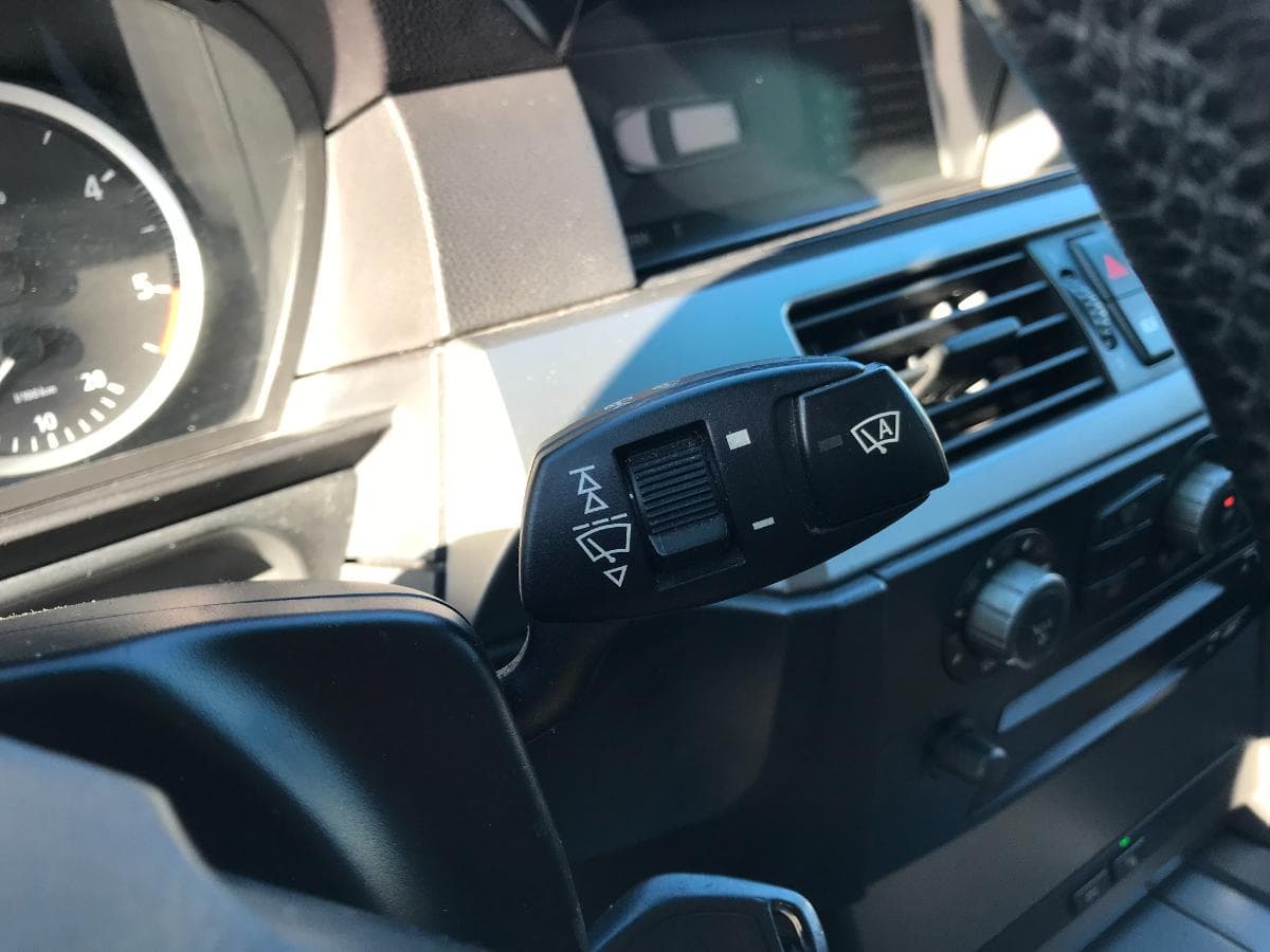 BMW 525 D · Ano 2004 — imagen 18