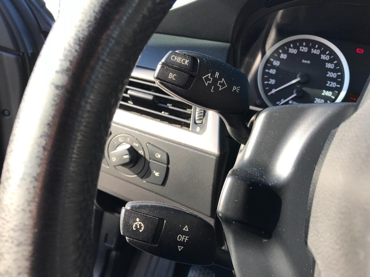 BMW 525 D · Ano 2004 — imagen 21