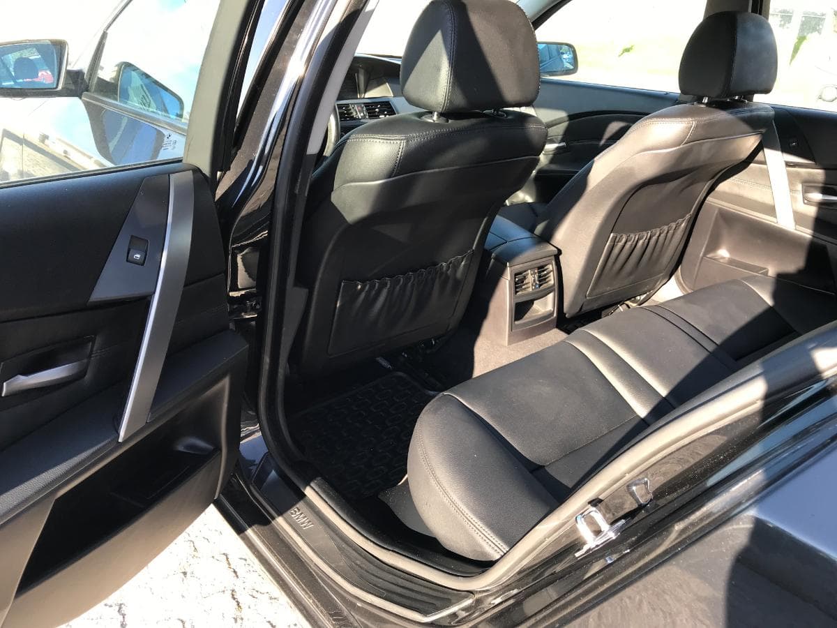 BMW 525 D · Ano 2004 — imagen 23