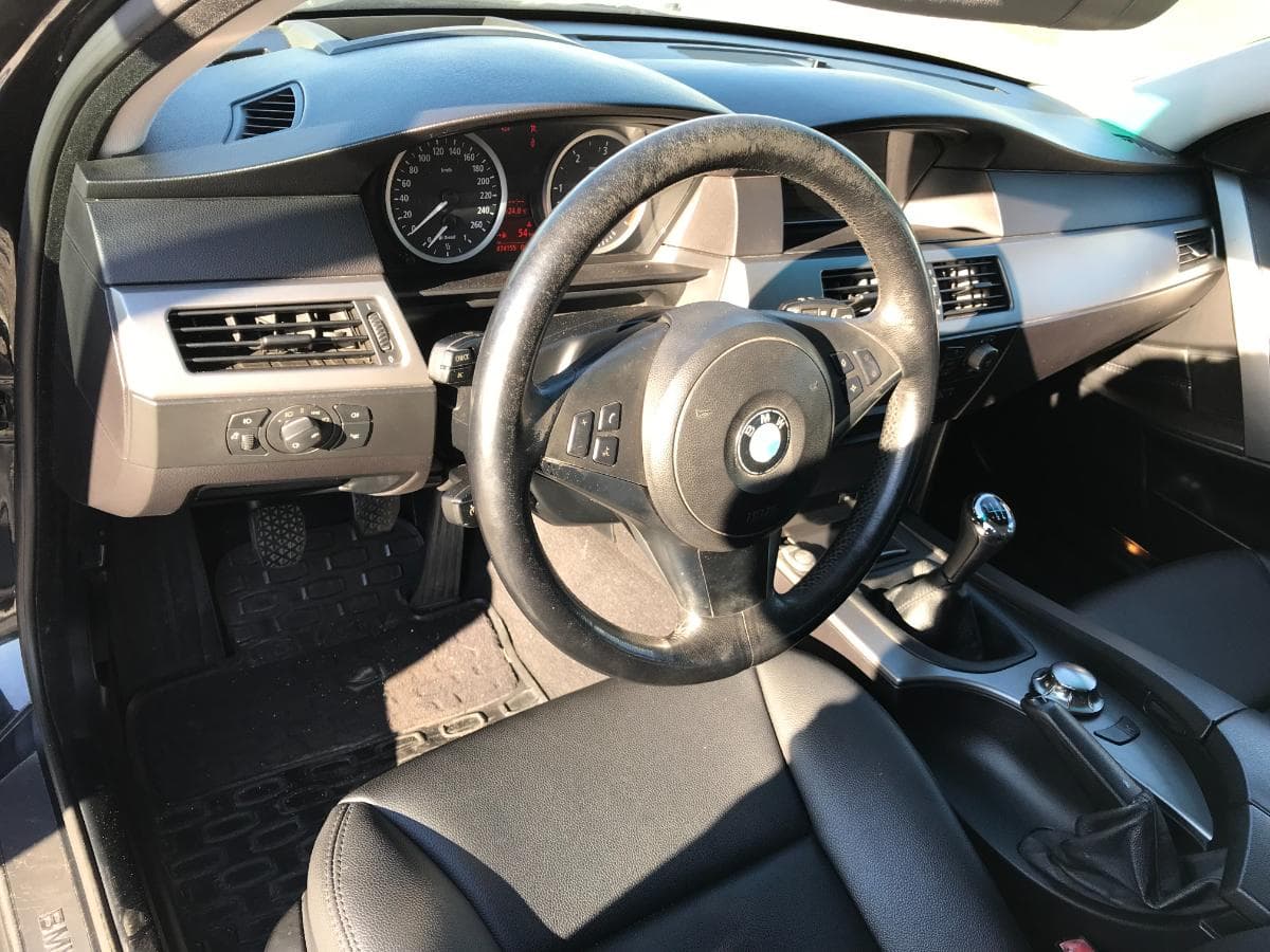 BMW 525 D · Ano 2004 — imagen 30