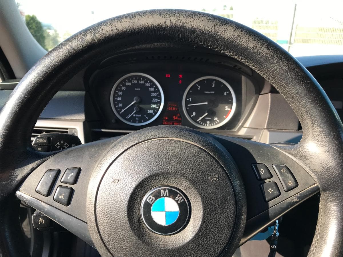 BMW 525 D · Ano 2004 — imagen 31