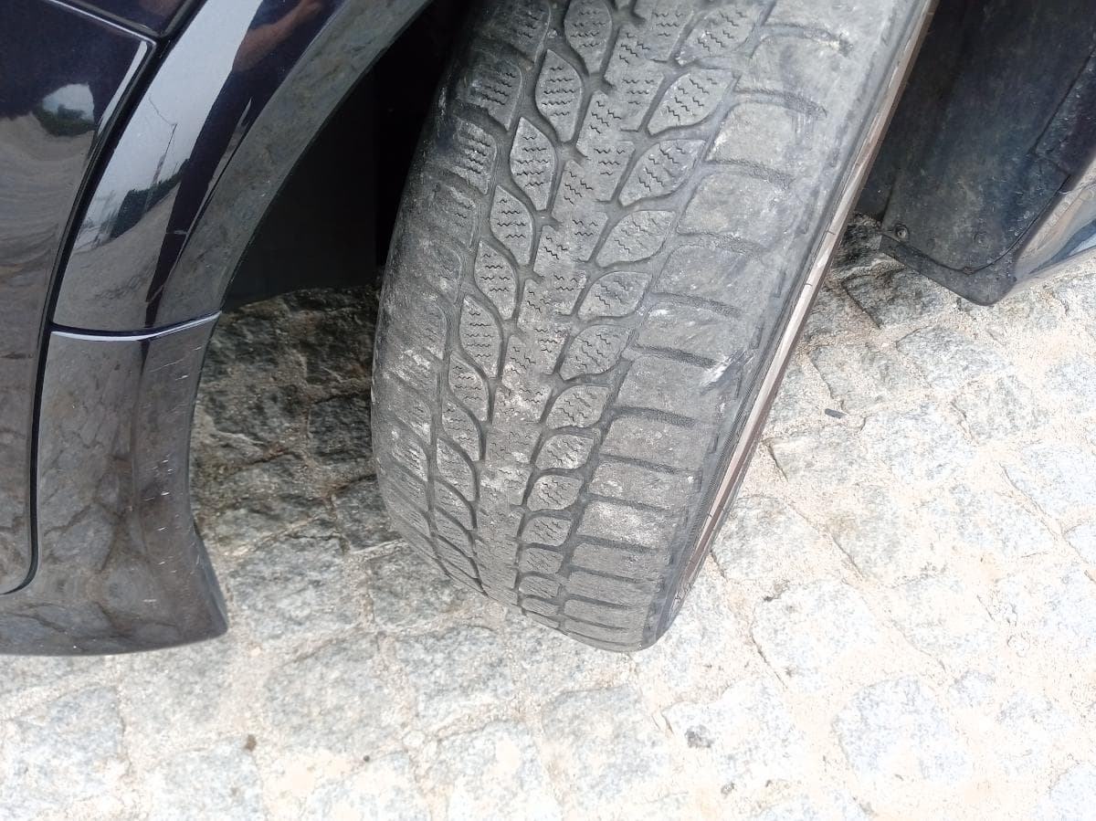 Volvo C30 R Design 1.6 D · Ano 2011 — imagen 16