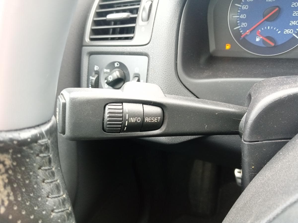 Volvo C30 R Design 1.6 D · Ano 2011 — imagen 26