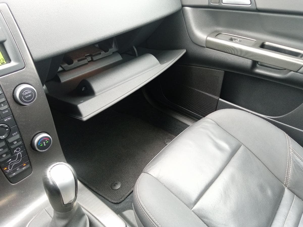 Volvo C30 R Design 1.6 D · Ano 2011 — imagen 35