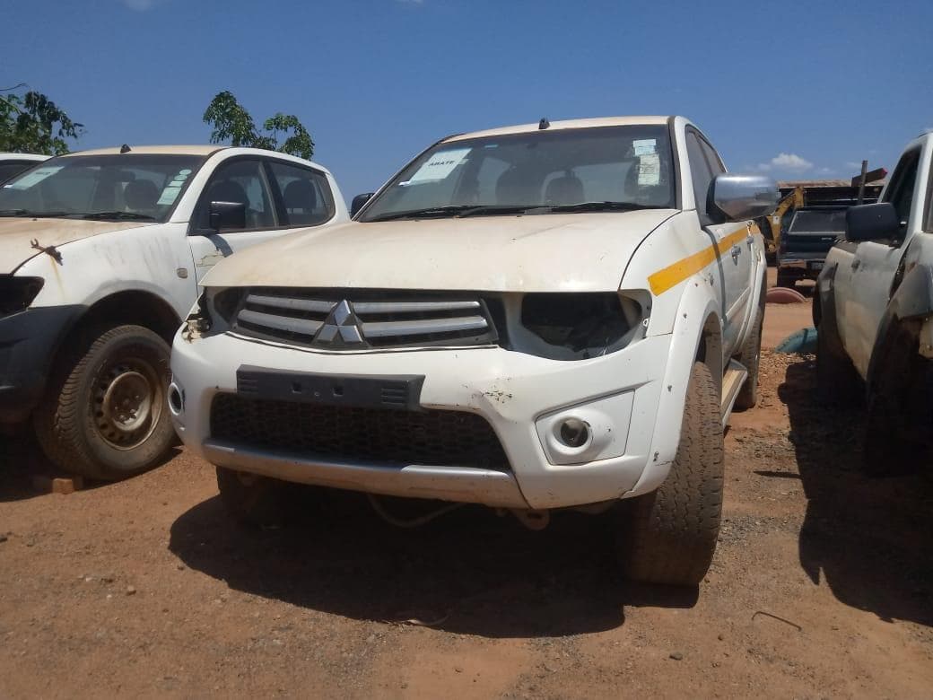 MITSUBISHI TRITON · Mocuba — imagem 1