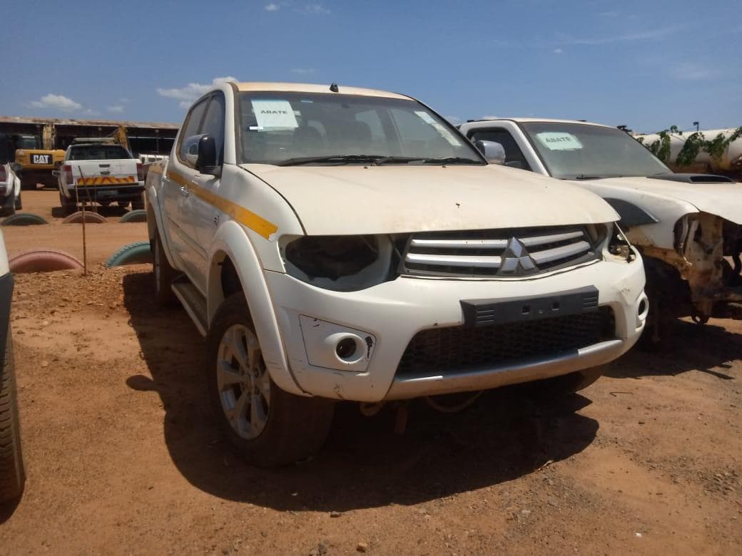 MITSUBISHI TRITON · Mocuba — imagem 3