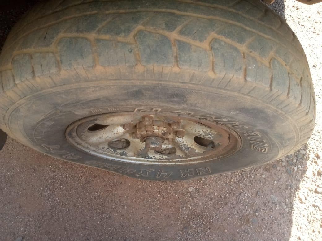 NISSAN HARDBODY 2.5 · Mocuba — imagen 7